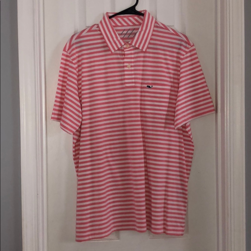Vineyard Vines t-shirt